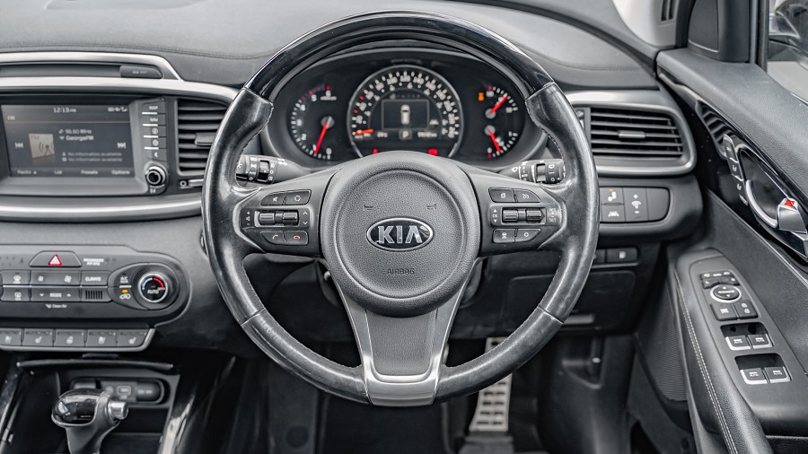 2017 Kia Sorento 11