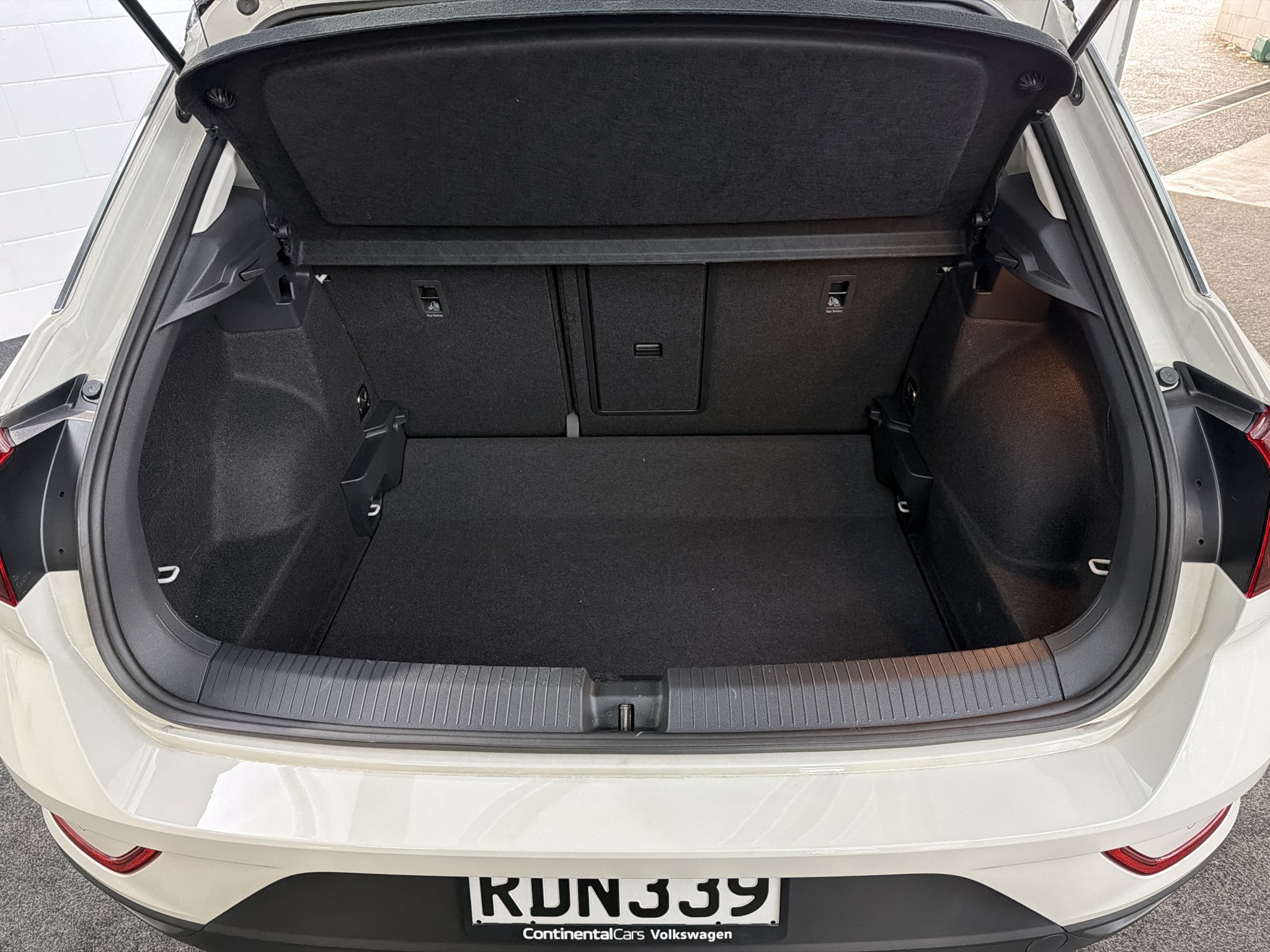 Volkswagen T-Roc TSI LIFE 2WD