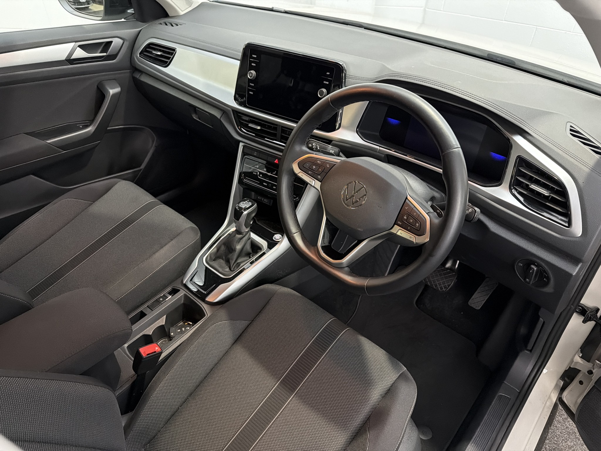 Volkswagen T-Roc TSI LIFE 2WD