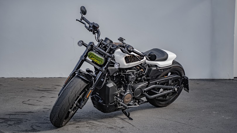 2021 Harley Davidson Sportster 1