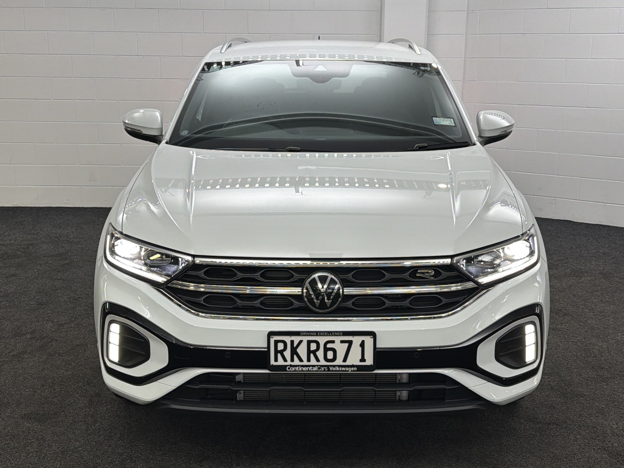 Volkswagen T-Roc 2WD R-LINE