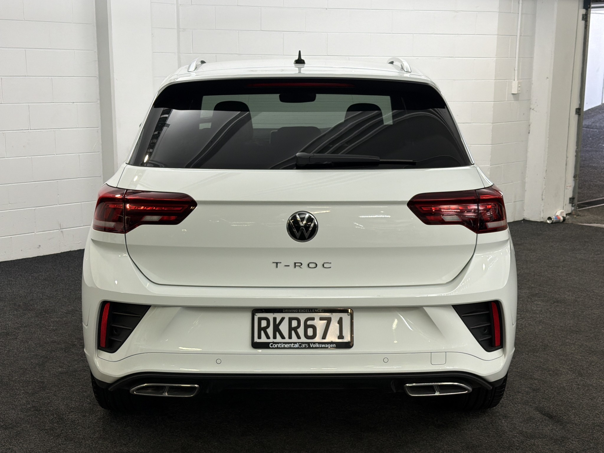 Volkswagen T-Roc 2WD R-LINE