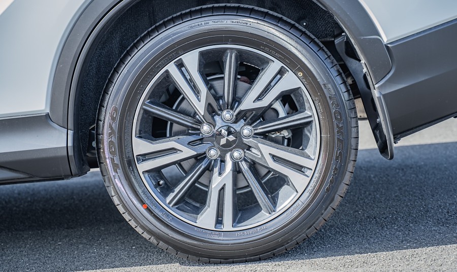 2026 Mitsubishi Eclipse Cross 7