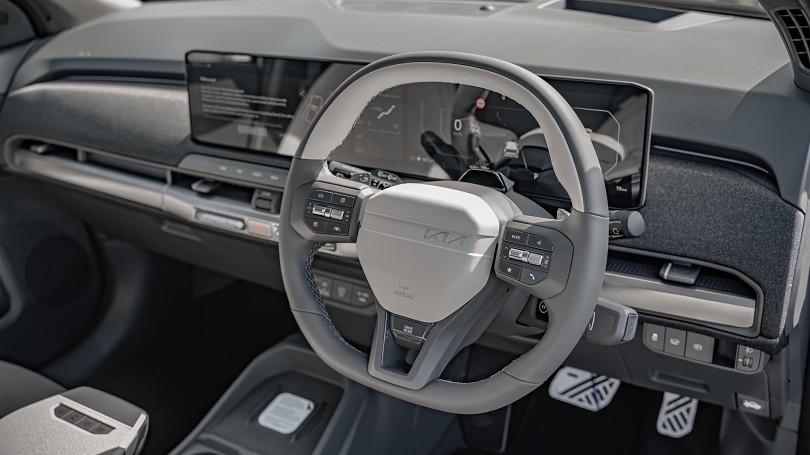 2025 Kia EV3 9
