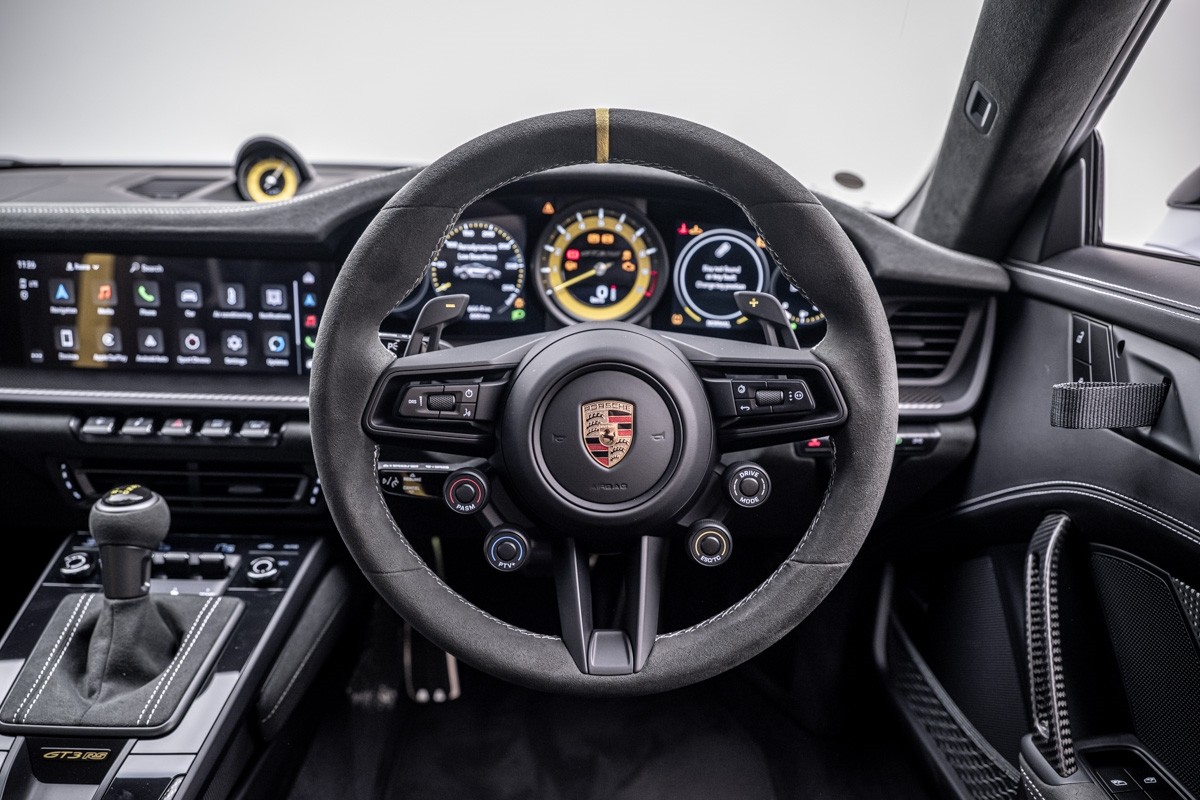 Porsche 911 GT3 RS (992) Weissach Package