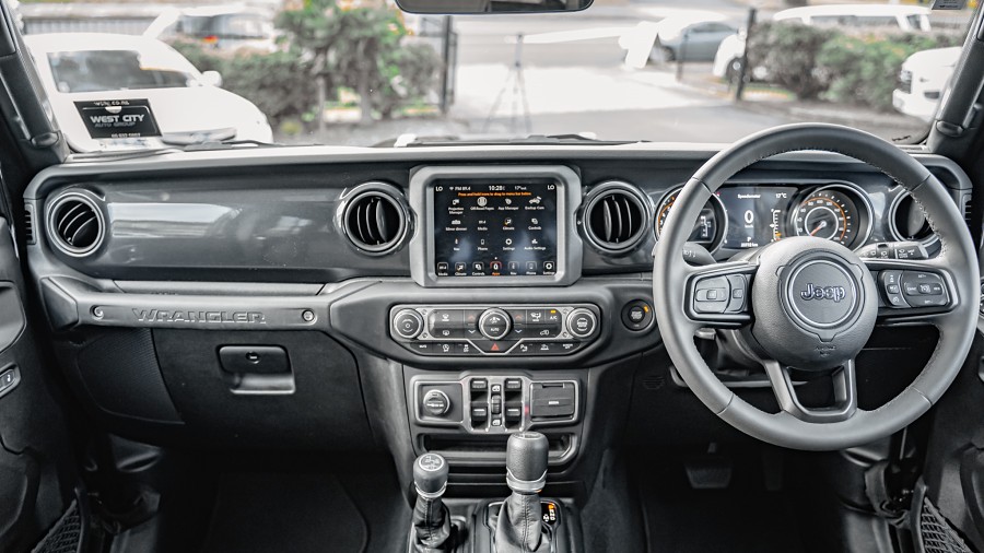 2023 Jeep Wrangler 10