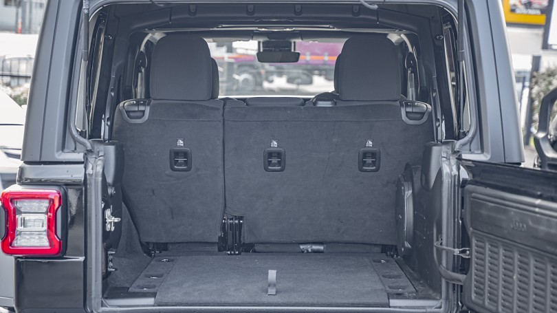 2023 Jeep Wrangler 18