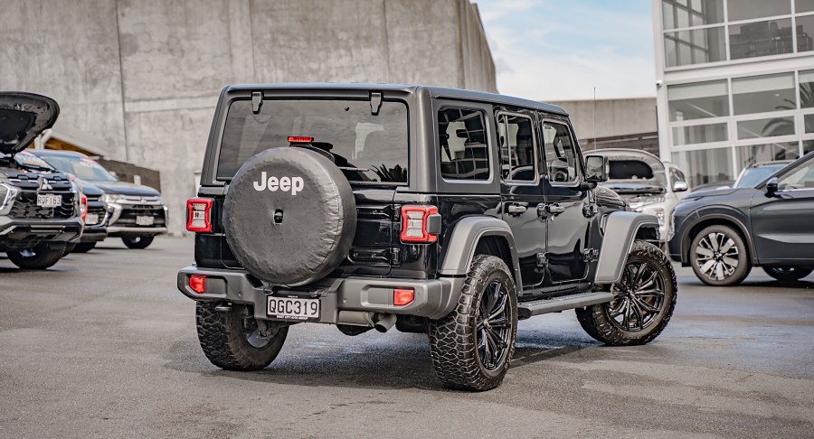 2023 Jeep Wrangler 2