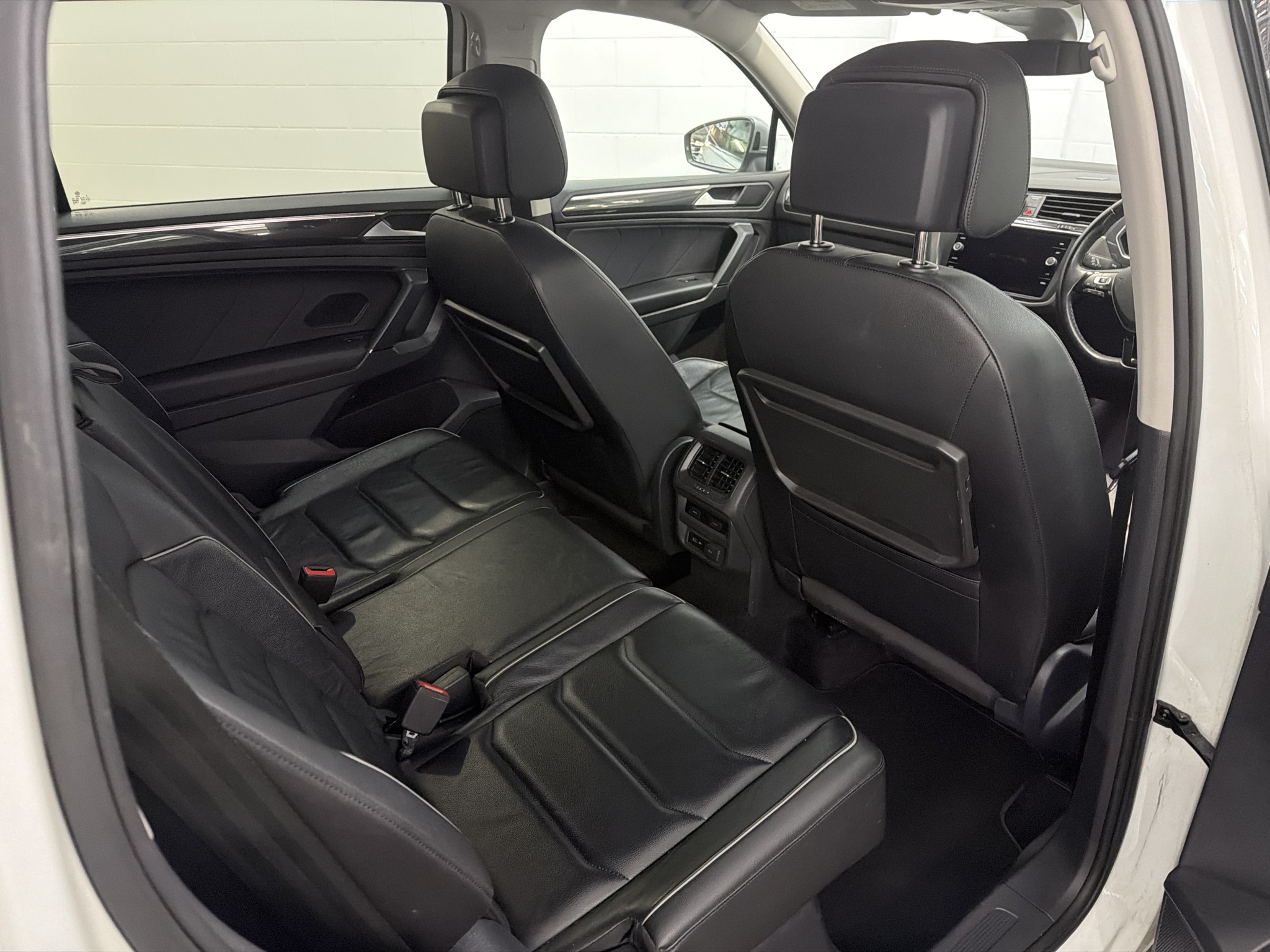 Volkswagen Tiguan ALLSPACE TSI HL 4M 2