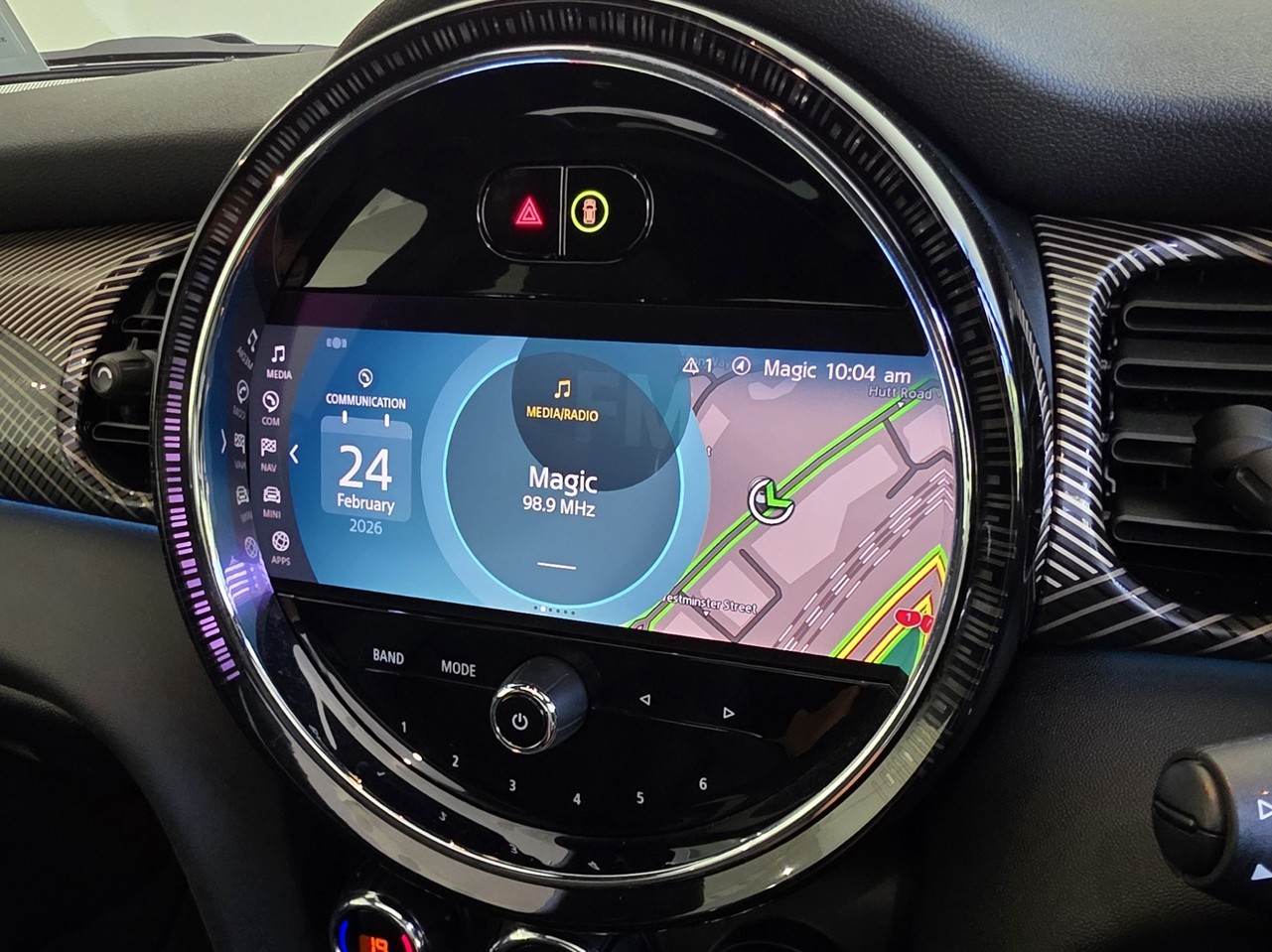 MINI Cooper SE Hatch The Resolute