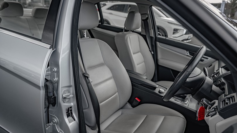 2010 Mercedes-Benz C 250 8