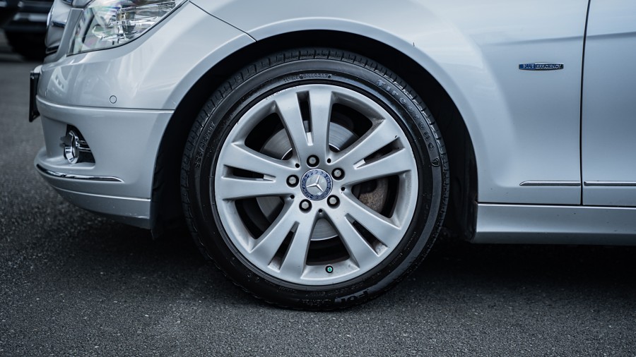 2010 Mercedes-Benz C 250 6