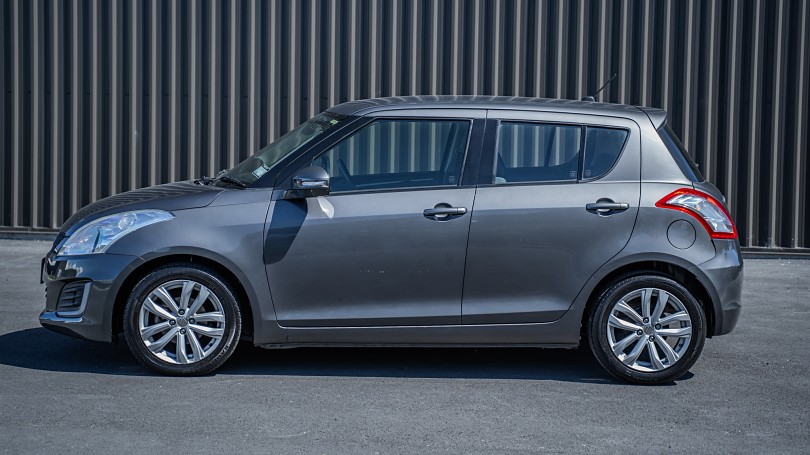 2016 Suzuki Swift 5