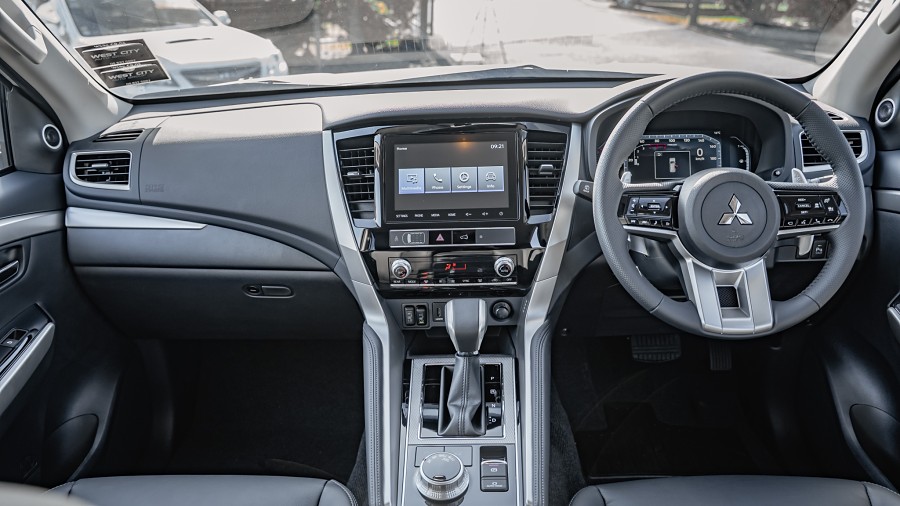 2026 Mitsubishi Pajero Sport 10