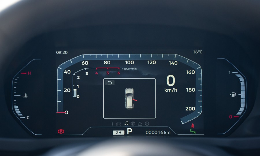 2026 Mitsubishi Pajero Sport 12