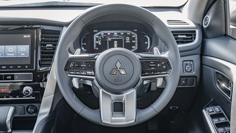 2026 Mitsubishi Pajero Sport 11