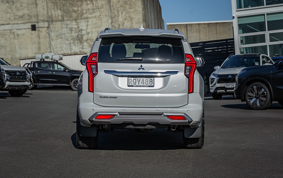 2026 Mitsubishi Pajero Sport 4