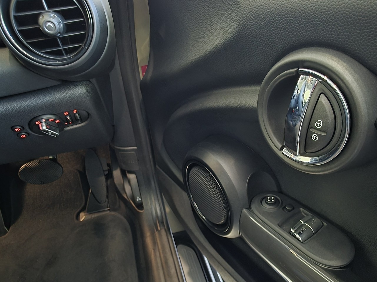 MINI Cooper Hatch Salt II