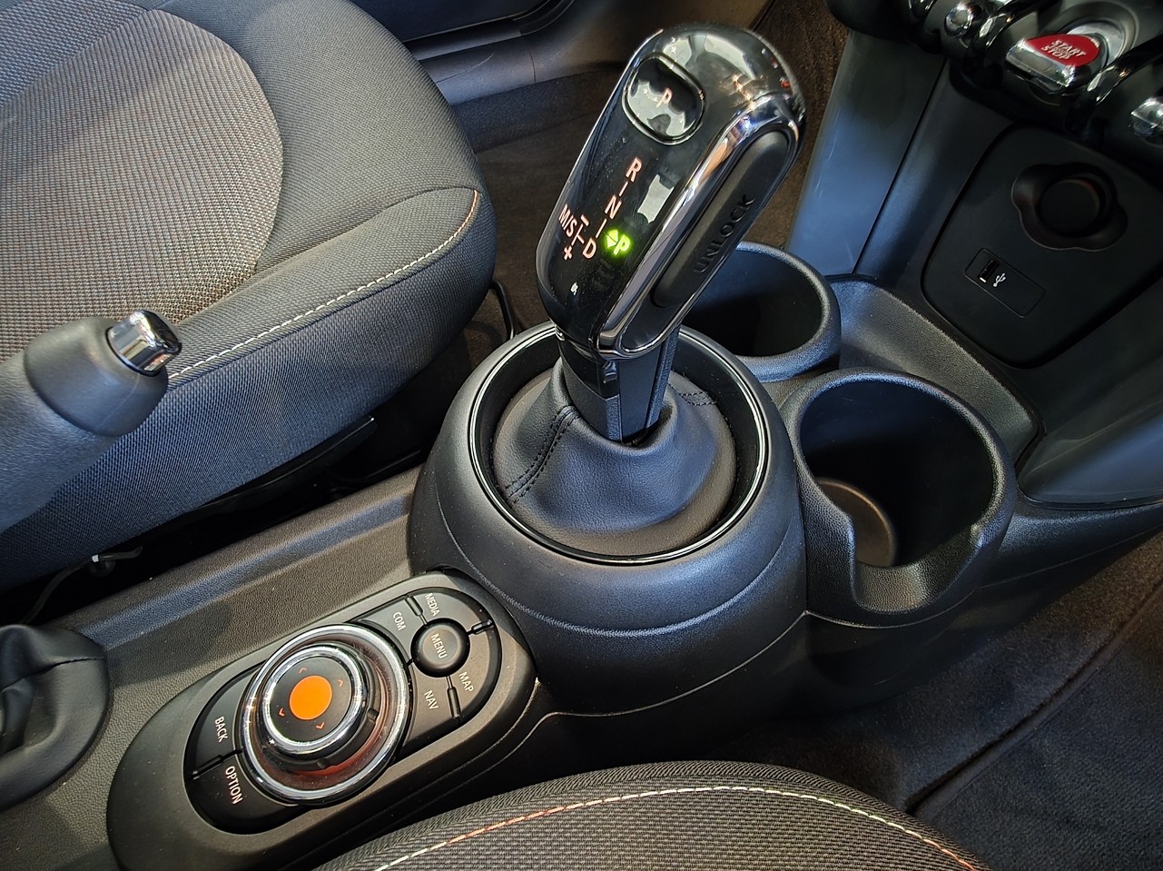 MINI Cooper Hatch Salt II