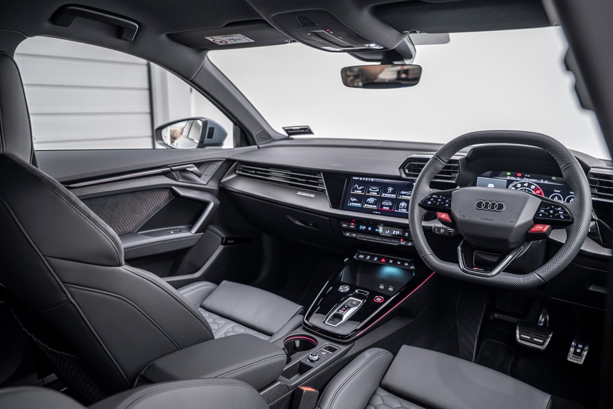 Audi RS3 SPORTBACK TFSI