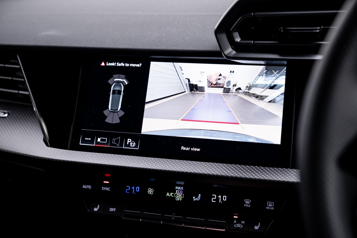 Audi RS3 SPORTBACK TFSI