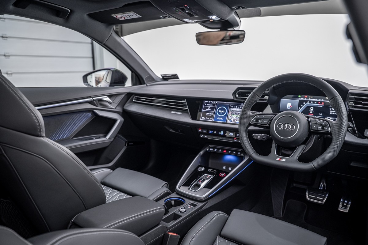 Audi S3 SPORTBACK TFSI 245 KW