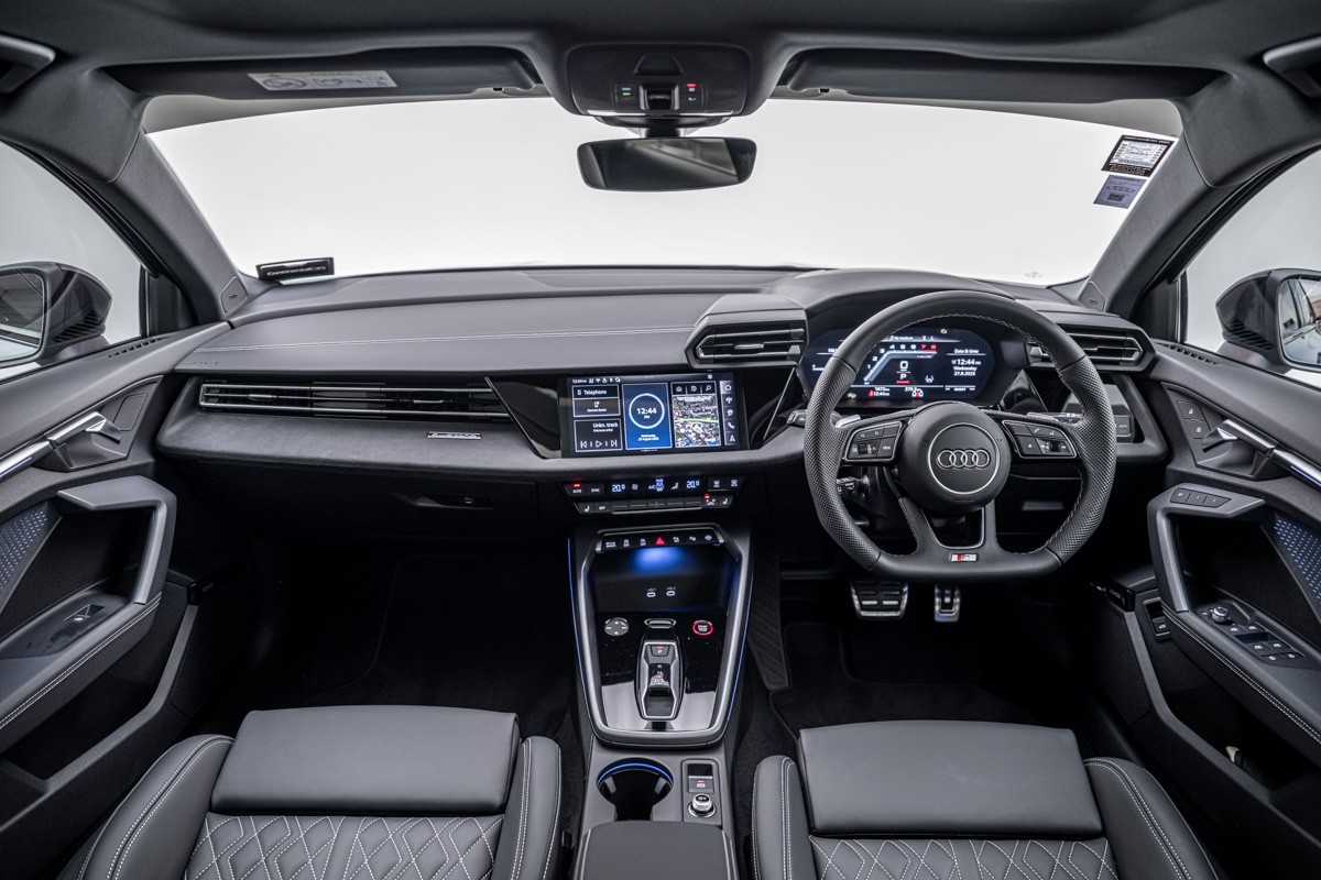 Audi S3 SPORTBACK TFSI 245 KW