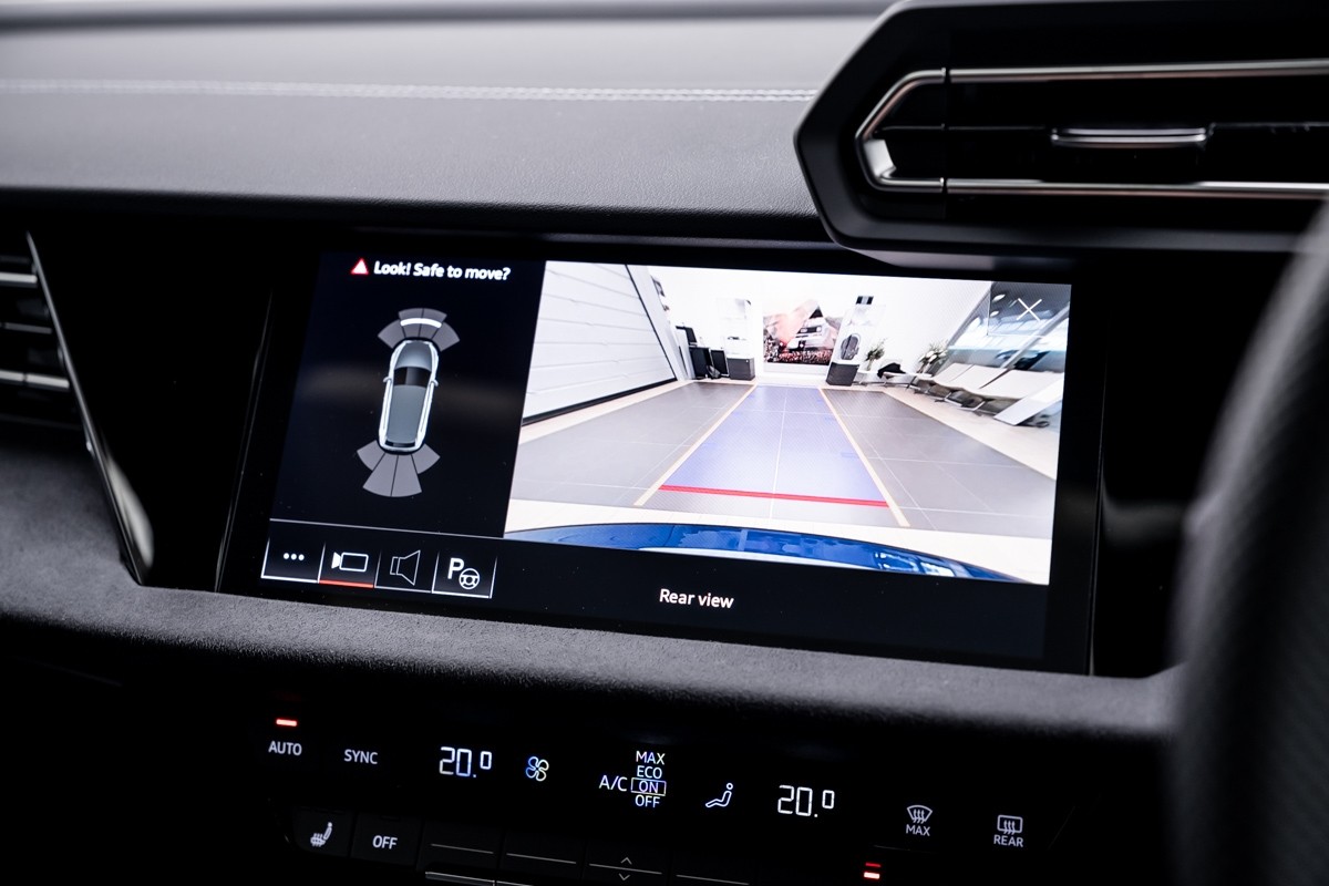 Audi S3 SPORTBACK TFSI 245 KW