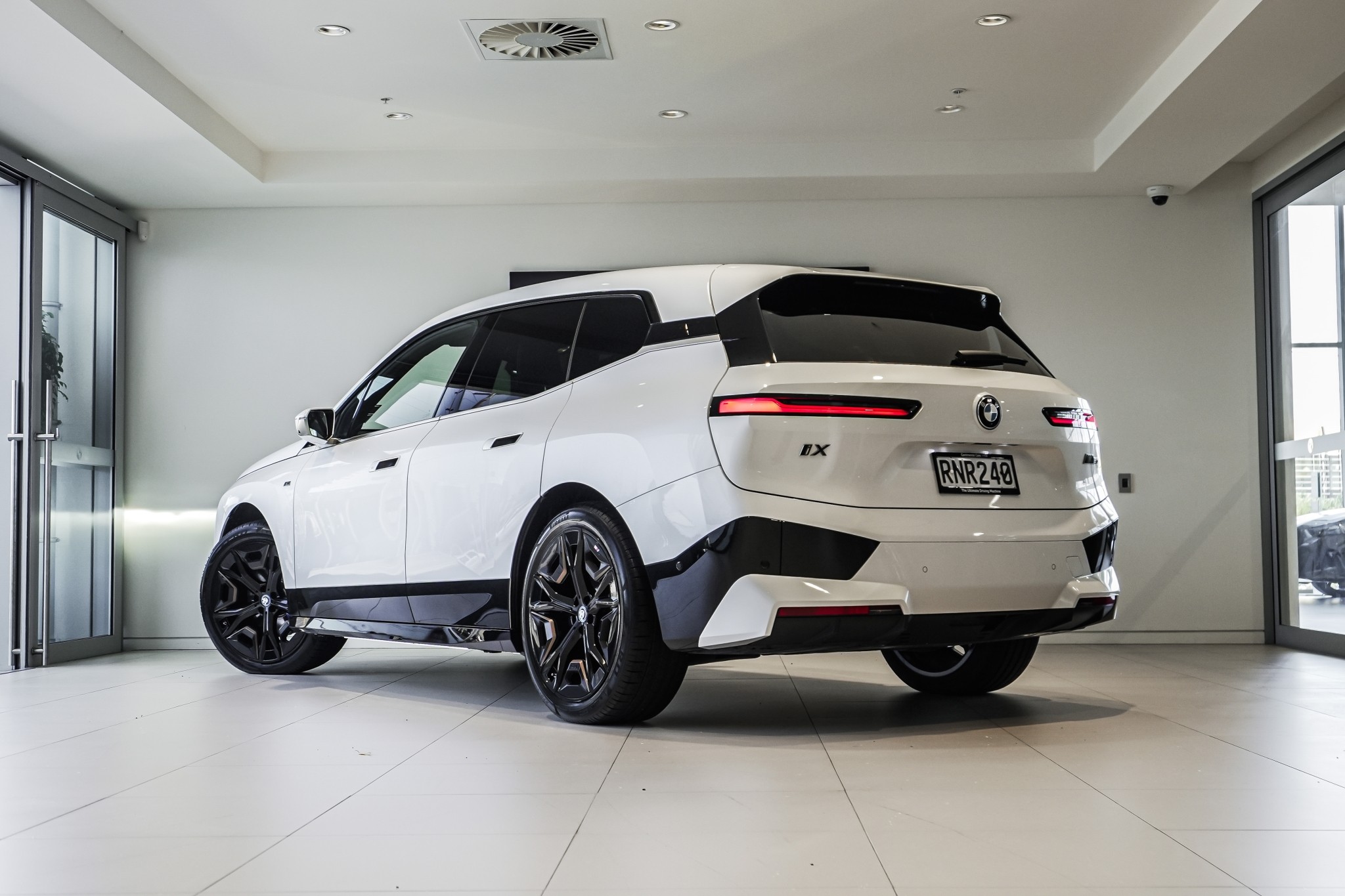 BMW iX M60 112Kwh/Ev/4Wd