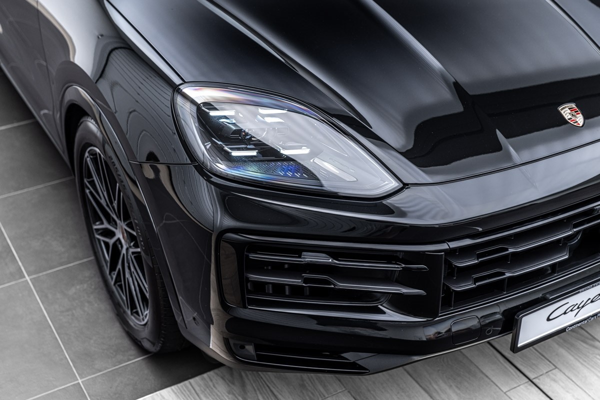 Porsche Cayenne SUV (E3 II)