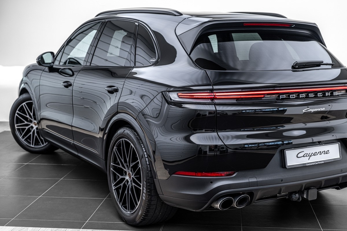 Porsche Cayenne SUV (E3 II)