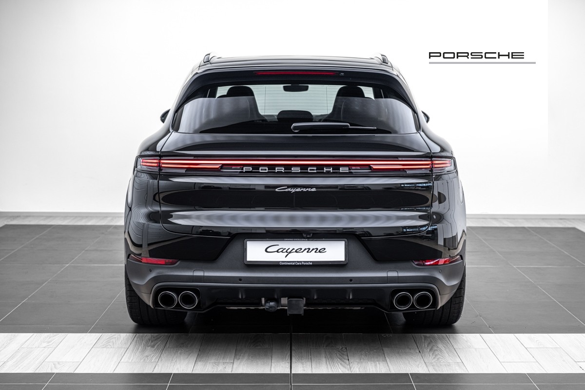 Porsche Cayenne SUV (E3 II)