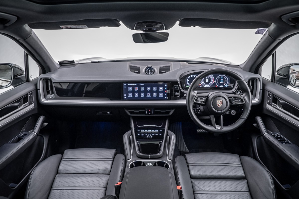 Porsche Cayenne SUV (E3 II)