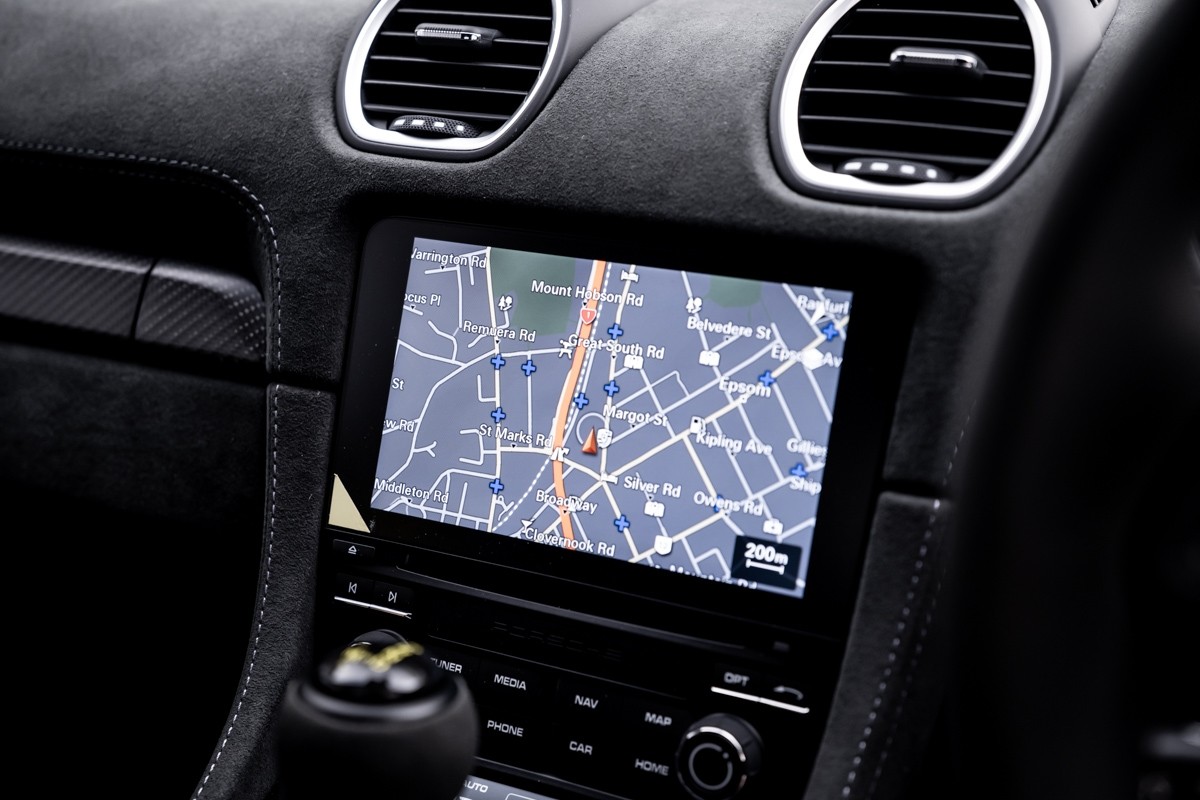 Porsche 718 Cayman GT4 RS - Weissach Package