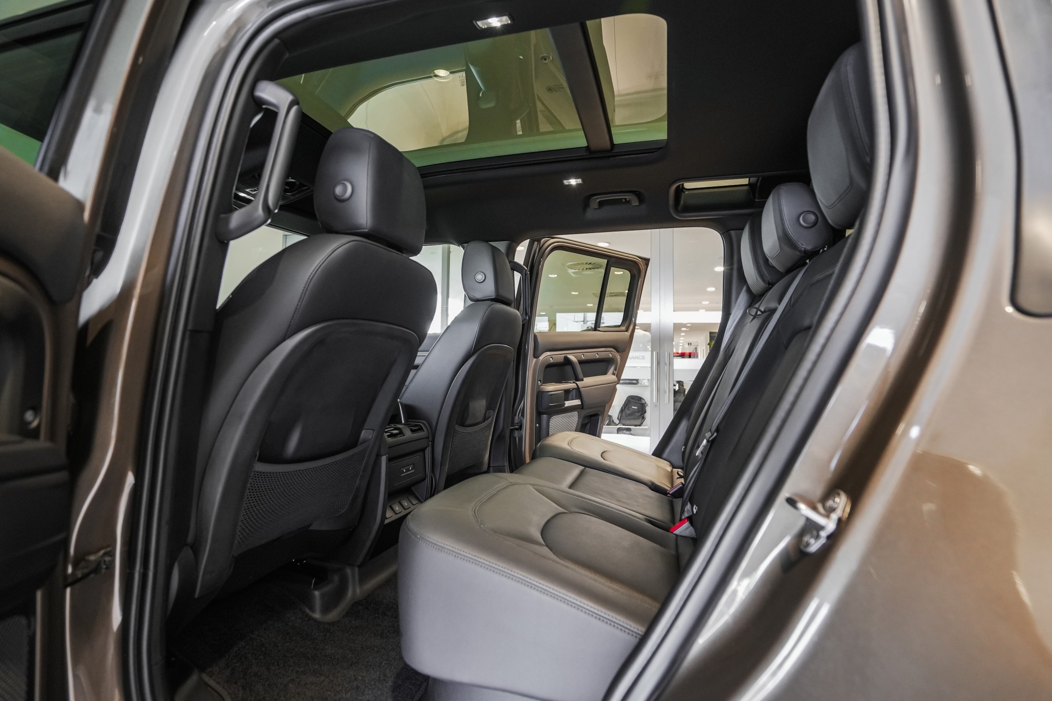 Land Rover Defender 110 D300 S 3.0Dt/4Wd