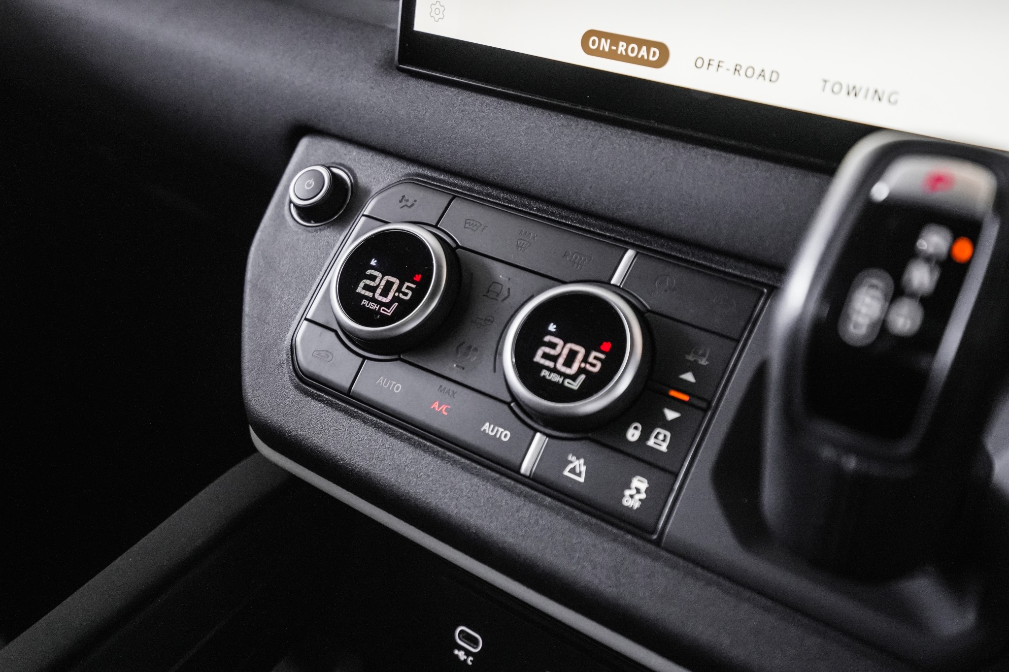 Land Rover Defender 110 D300 S 3.0Dt/4Wd