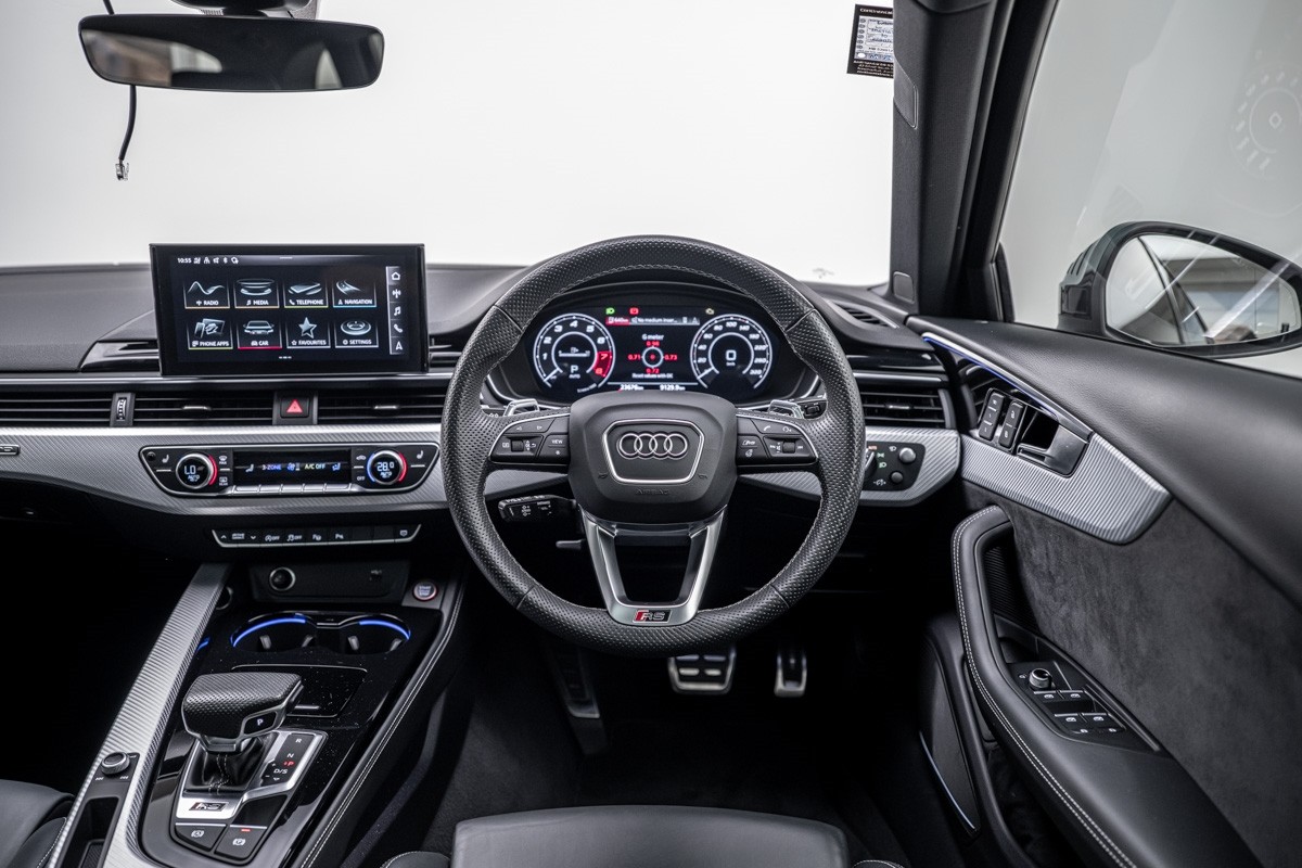 Audi RS4 Avant 331KW