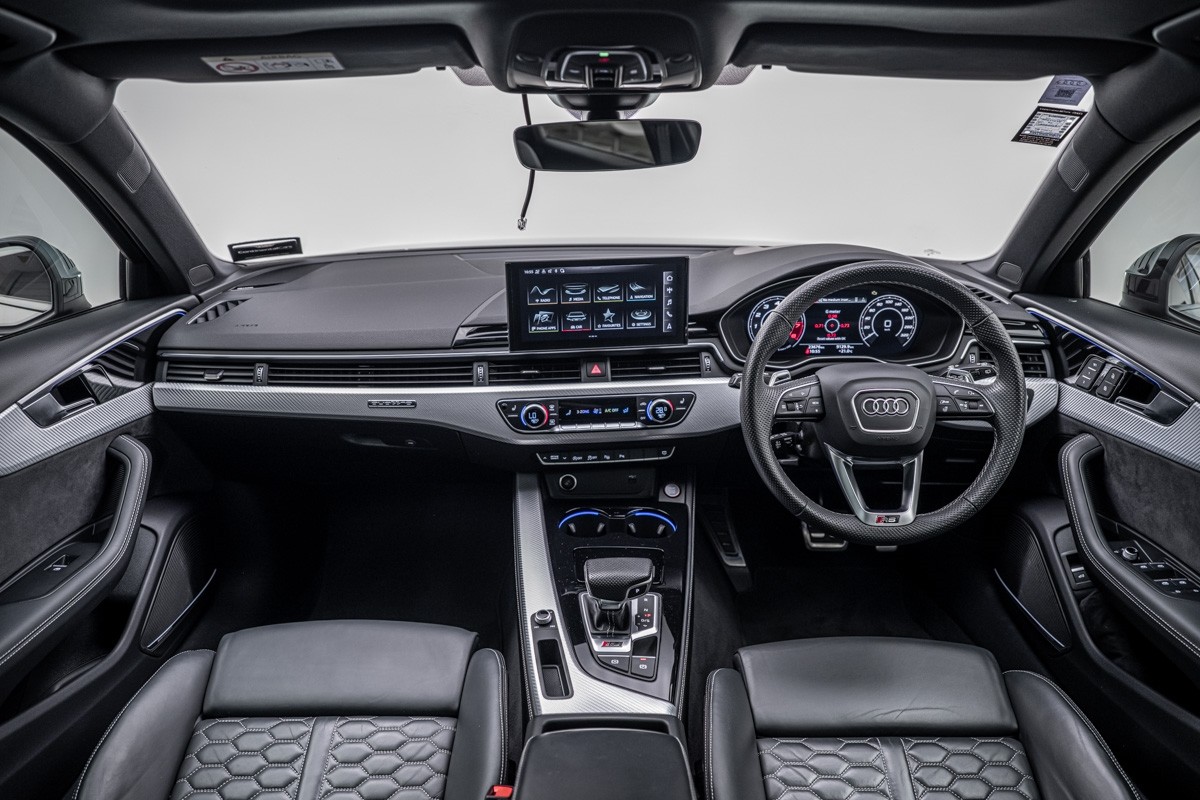 Audi RS4 Avant 331KW