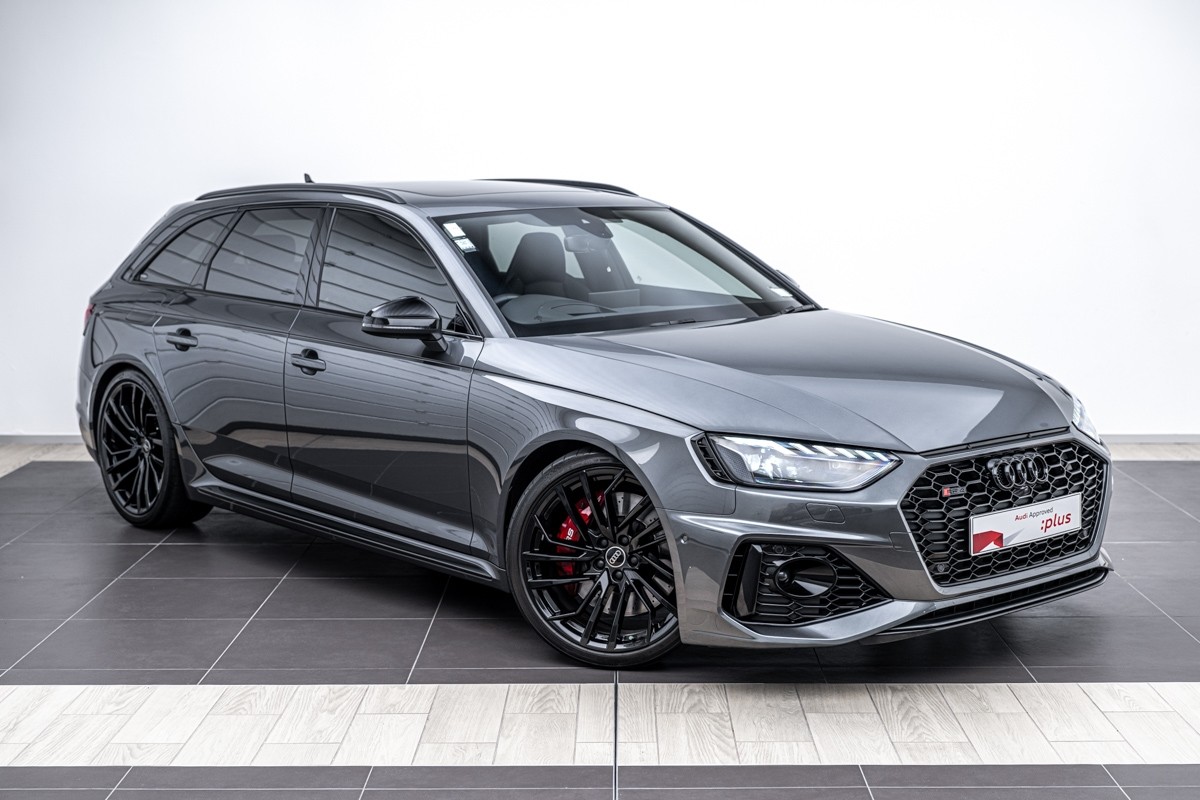Audi RS4 Avant 331KW