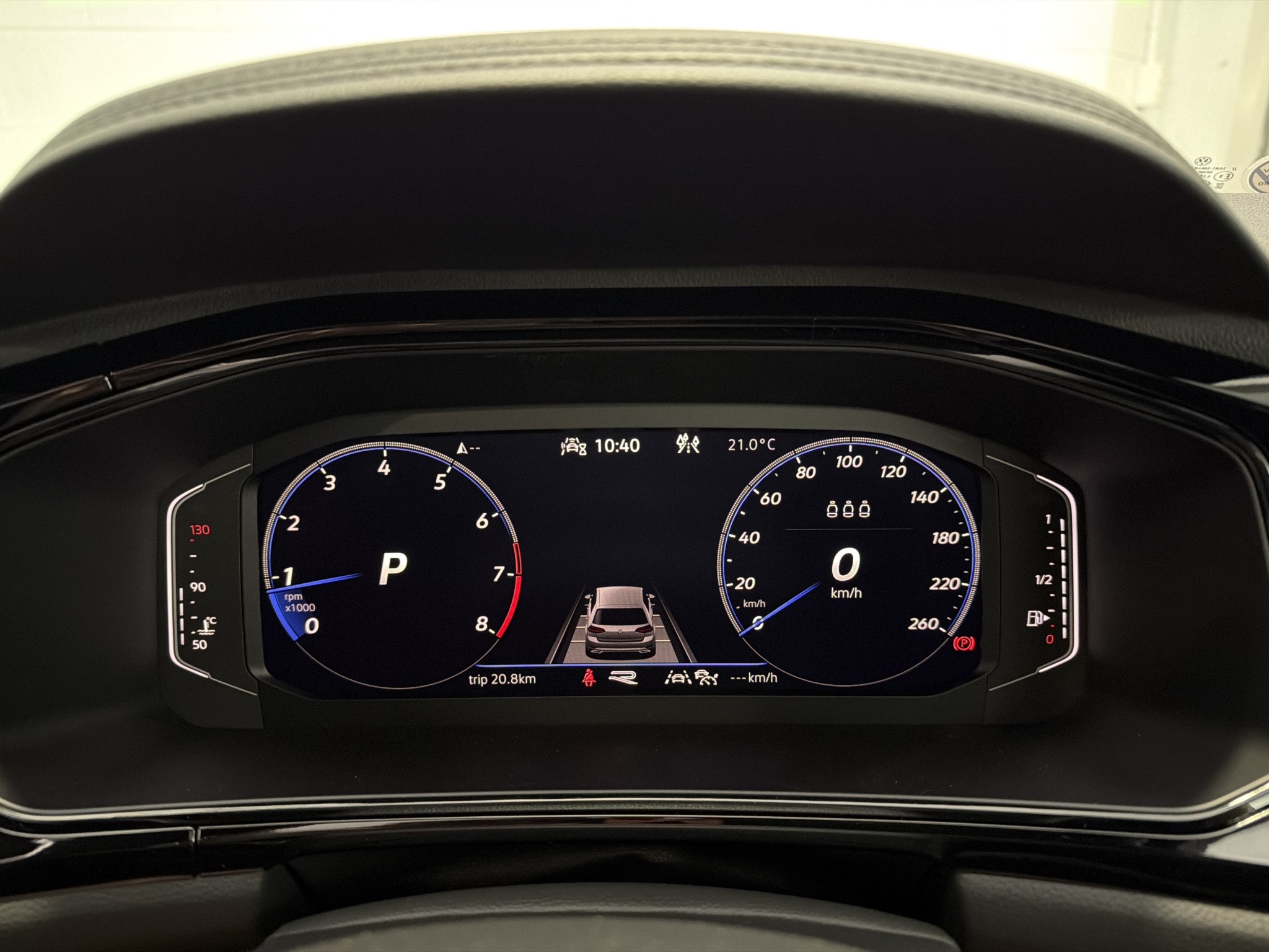 Volkswagen T-Roc 2WD R-LINE