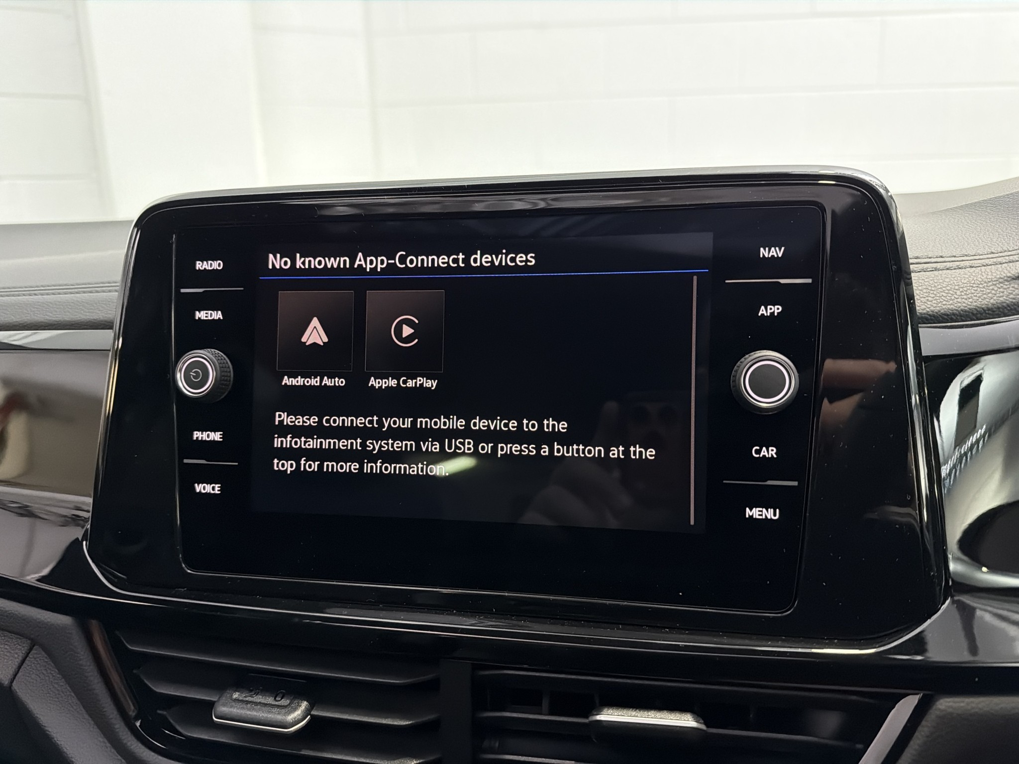 Volkswagen T-Roc 2WD R-LINE