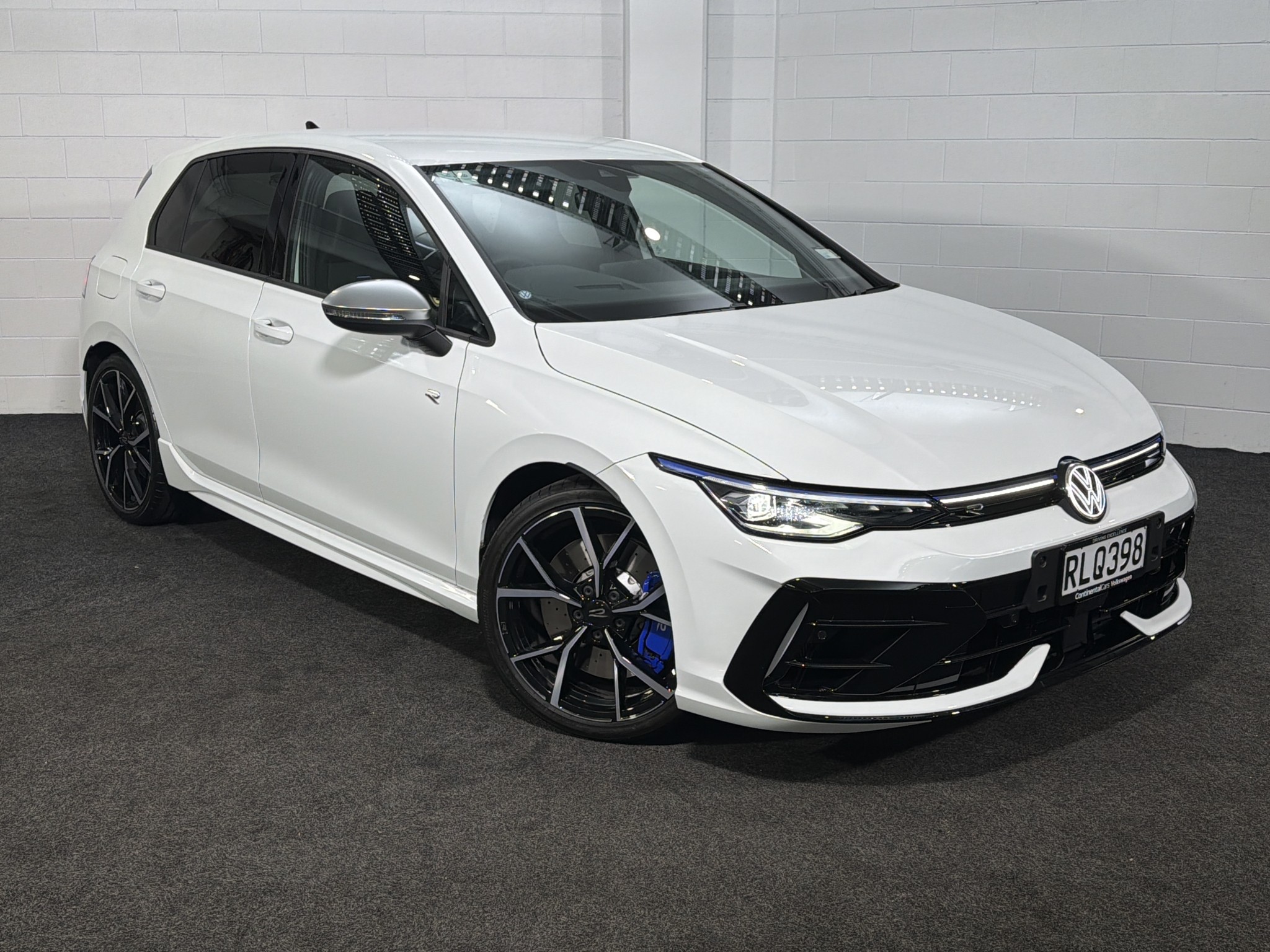 Volkswagen Golf 8.5 R