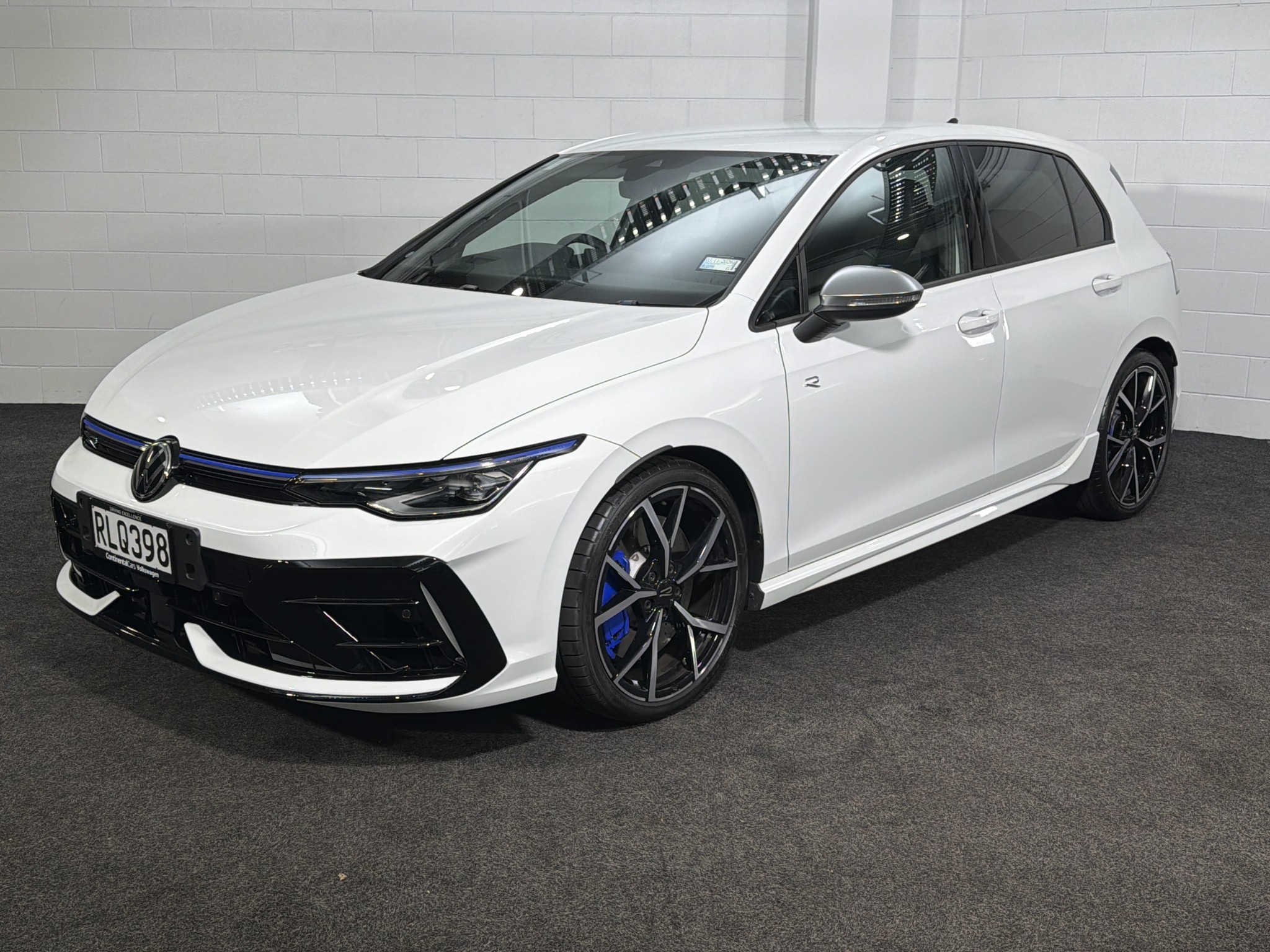 Volkswagen Golf 8.5 R