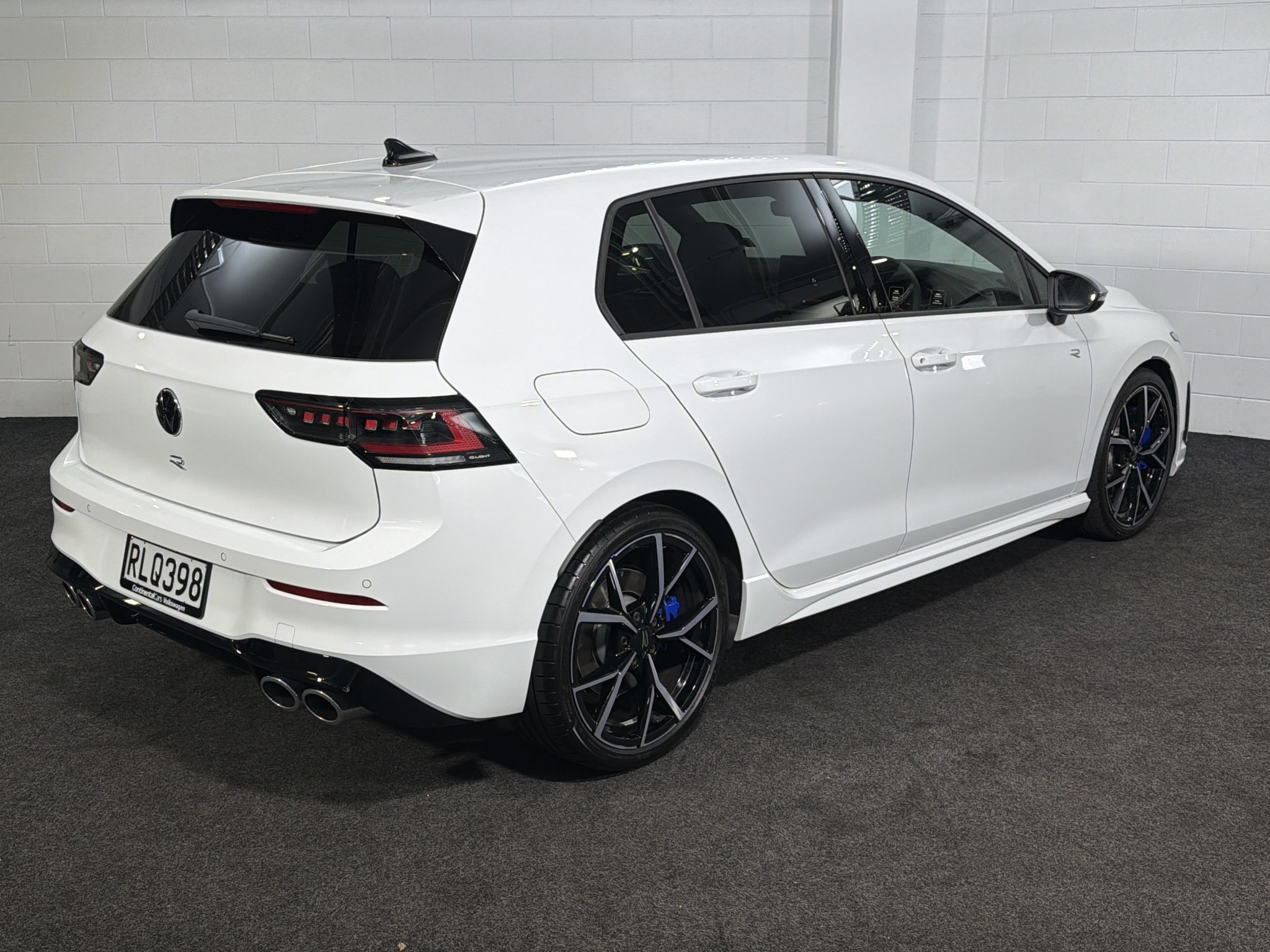 Volkswagen Golf 8.5 R