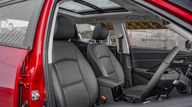 2026 Mahindra XUV3XO 8