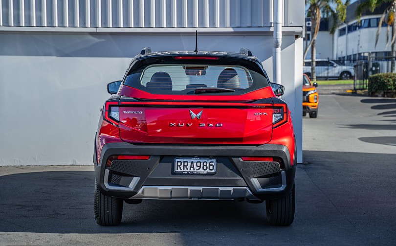 2026 Mahindra XUV3XO 4