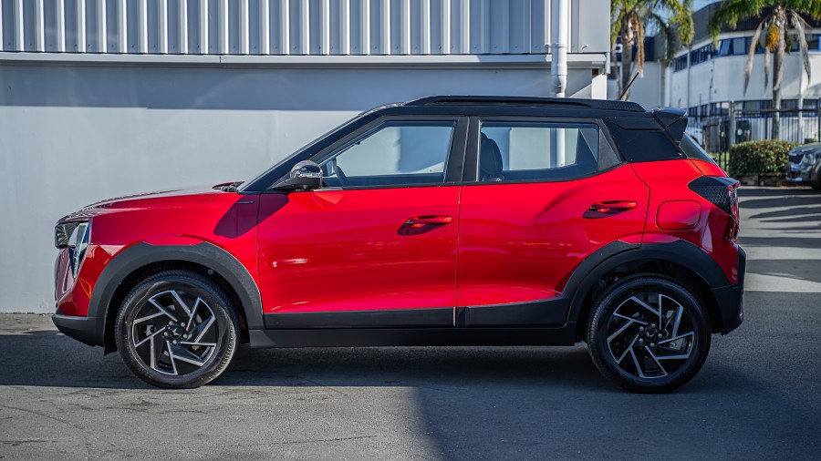 2026 Mahindra XUV3XO 5