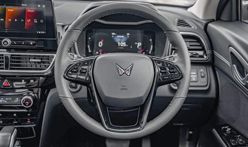 2026 Mahindra XUV3XO 11