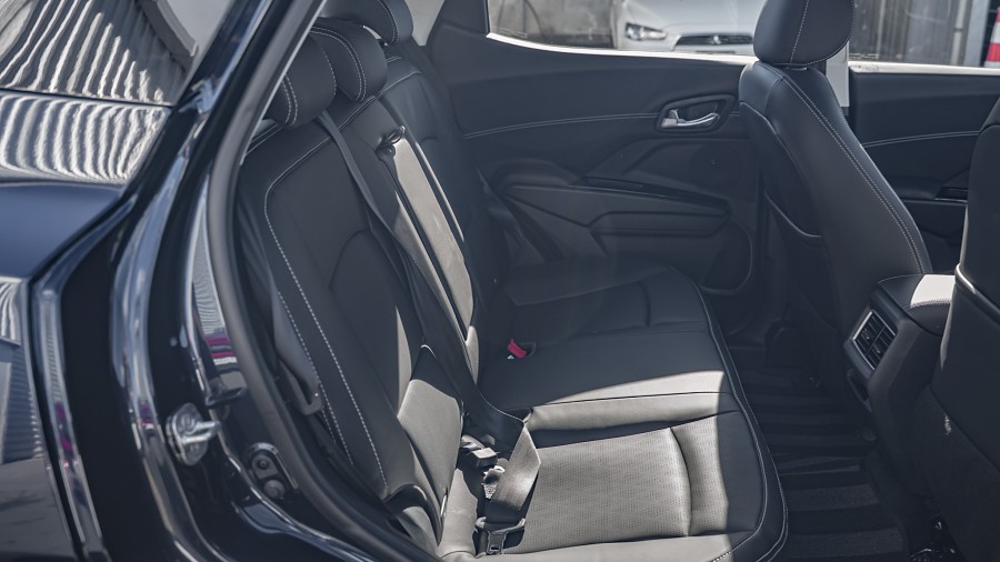 2026 Mahindra XUV3XO 17