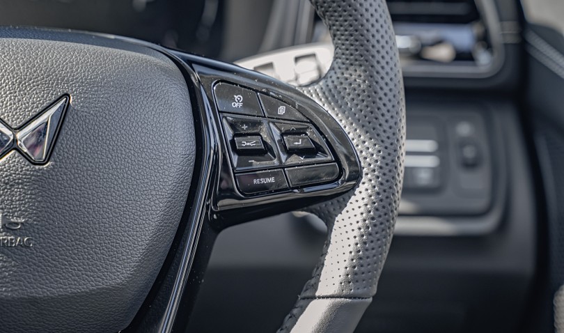 2026 Mahindra XUV3XO 14